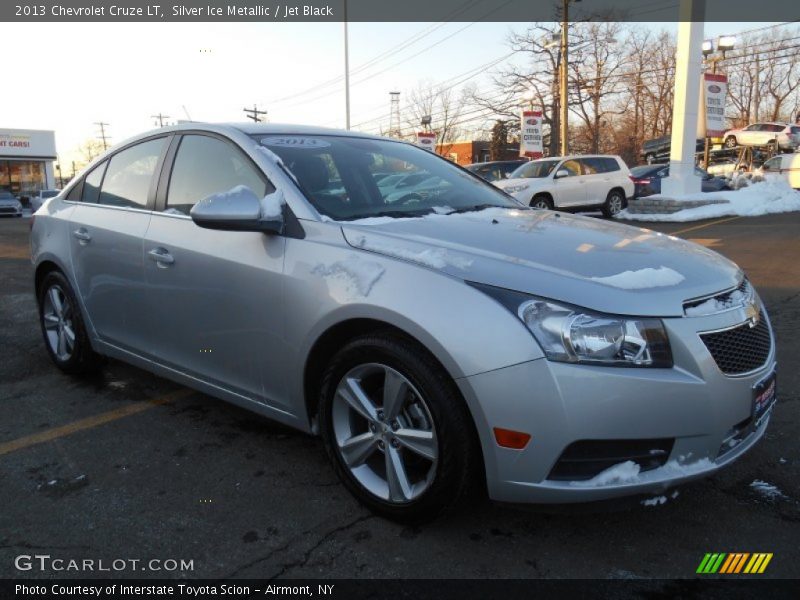 Silver Ice Metallic / Jet Black 2013 Chevrolet Cruze LT