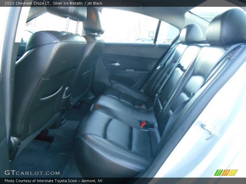 Silver Ice Metallic / Jet Black 2013 Chevrolet Cruze LT