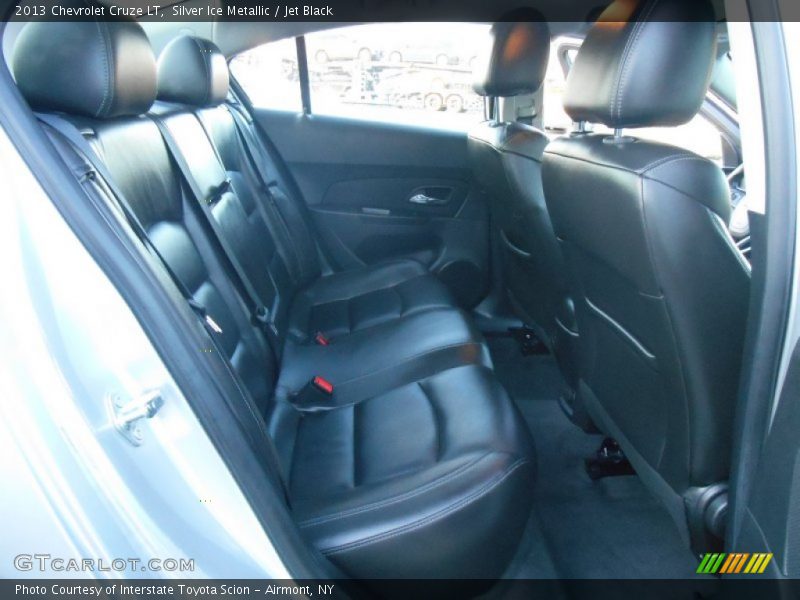 Silver Ice Metallic / Jet Black 2013 Chevrolet Cruze LT
