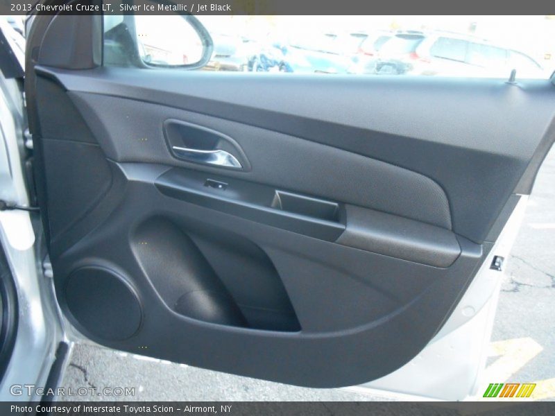 Silver Ice Metallic / Jet Black 2013 Chevrolet Cruze LT