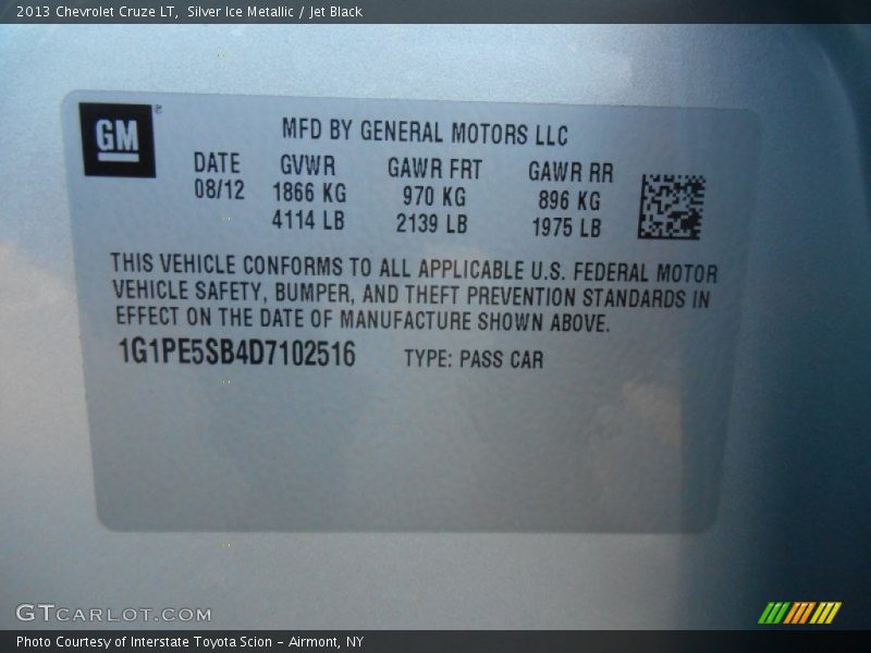 Silver Ice Metallic / Jet Black 2013 Chevrolet Cruze LT