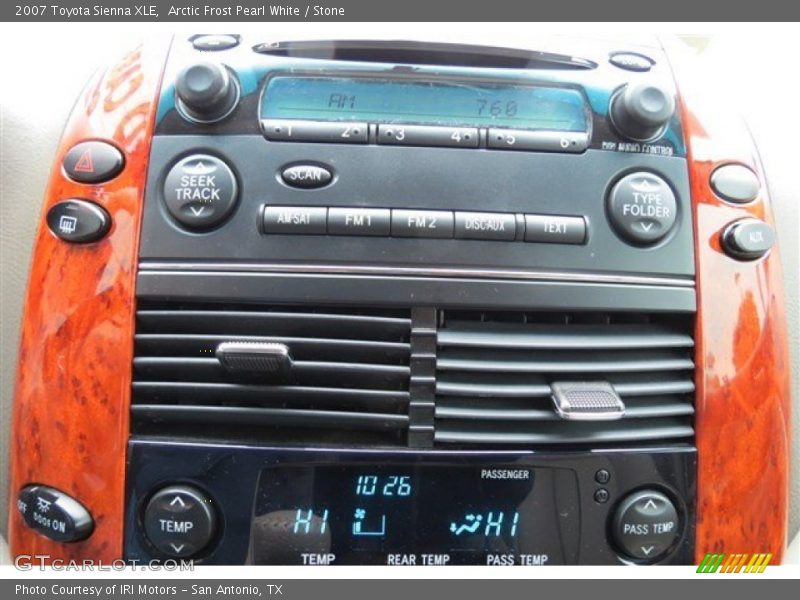 Arctic Frost Pearl White / Stone 2007 Toyota Sienna XLE