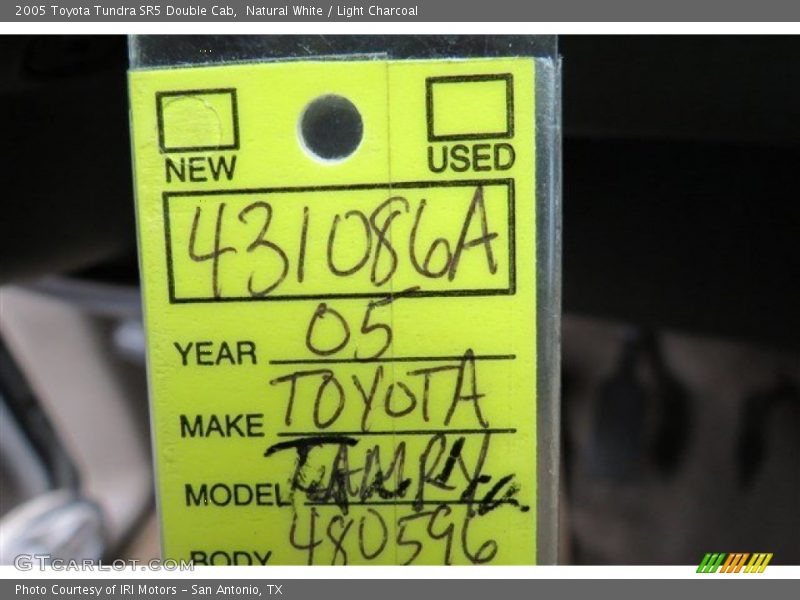 Natural White / Light Charcoal 2005 Toyota Tundra SR5 Double Cab