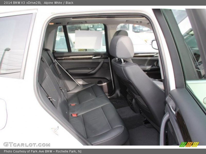 Alpine White / Black 2014 BMW X3 xDrive28i