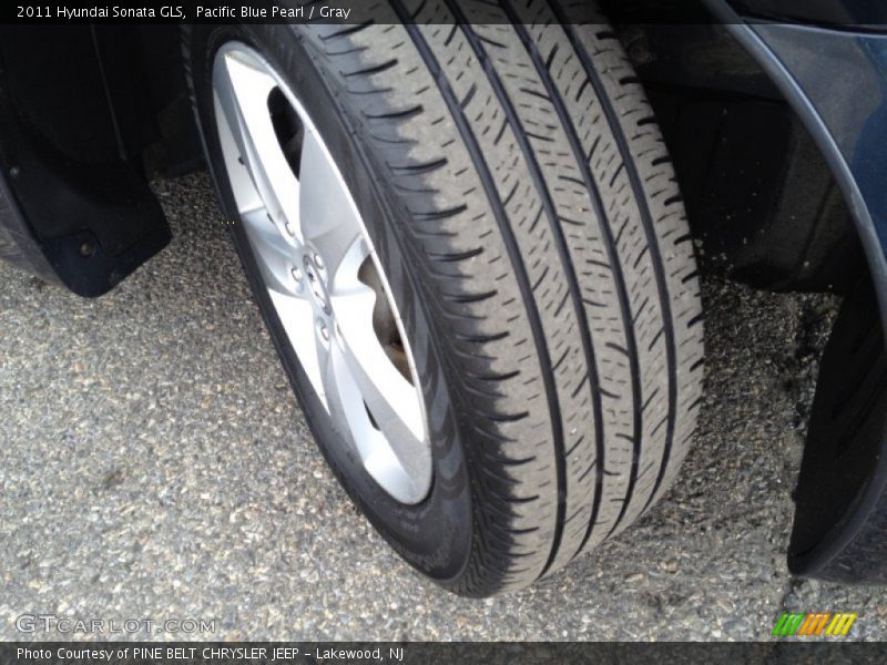 Pacific Blue Pearl / Gray 2011 Hyundai Sonata GLS