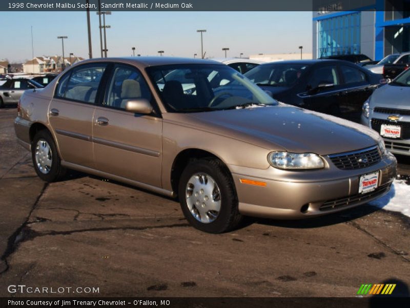 Sandrift Metallic / Medium Oak 1998 Chevrolet Malibu Sedan