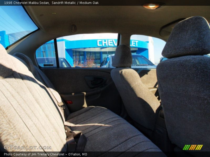 Sandrift Metallic / Medium Oak 1998 Chevrolet Malibu Sedan
