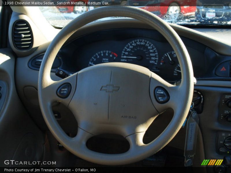 Sandrift Metallic / Medium Oak 1998 Chevrolet Malibu Sedan