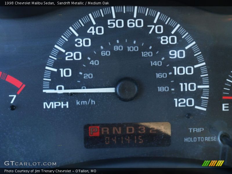 Sandrift Metallic / Medium Oak 1998 Chevrolet Malibu Sedan