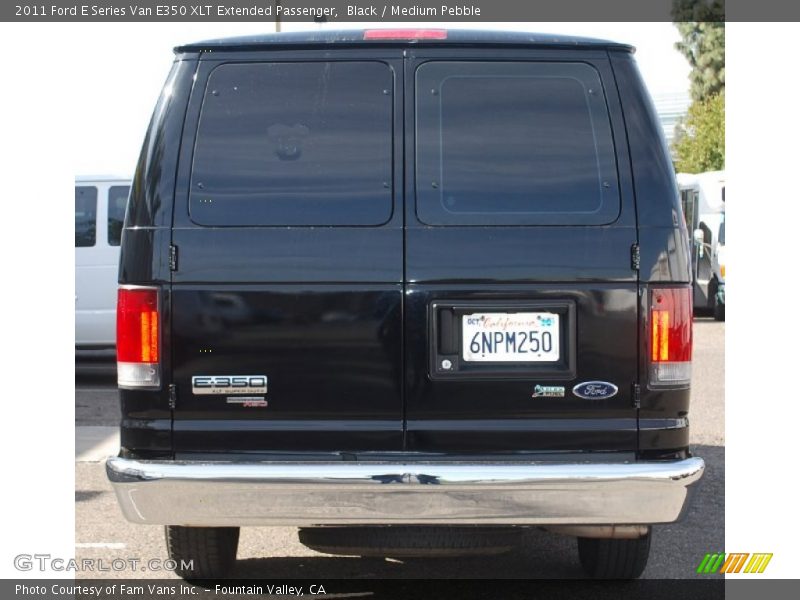 Black / Medium Pebble 2011 Ford E Series Van E350 XLT Extended Passenger
