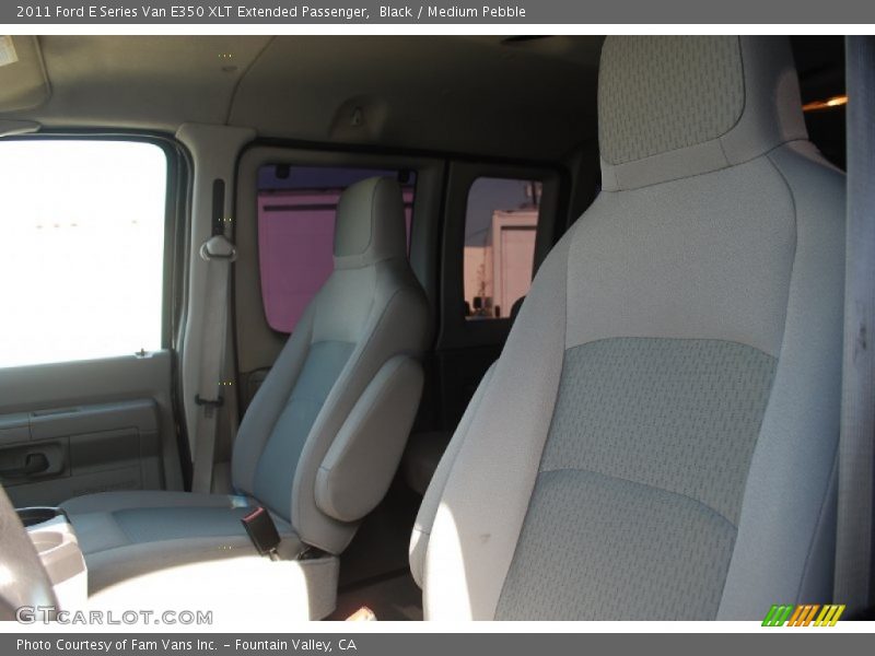 Black / Medium Pebble 2011 Ford E Series Van E350 XLT Extended Passenger