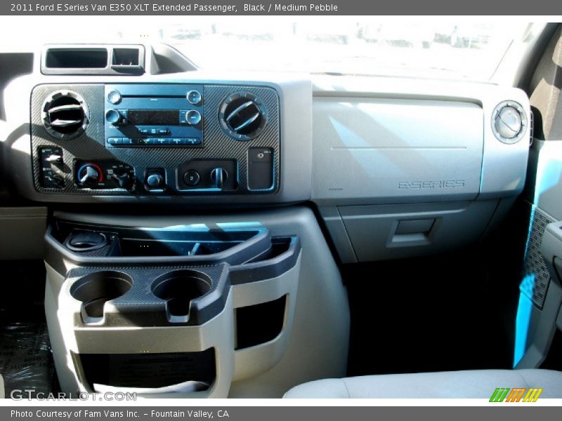 Black / Medium Pebble 2011 Ford E Series Van E350 XLT Extended Passenger
