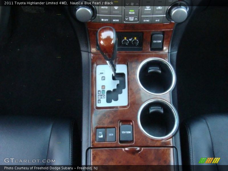 Nautical Blue Pearl / Black 2011 Toyota Highlander Limited 4WD