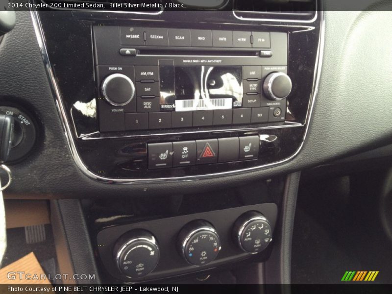 Billet Silver Metallic / Black 2014 Chrysler 200 Limited Sedan
