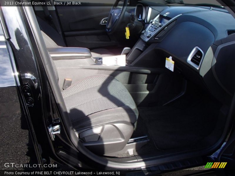 Black / Jet Black 2013 Chevrolet Equinox LS