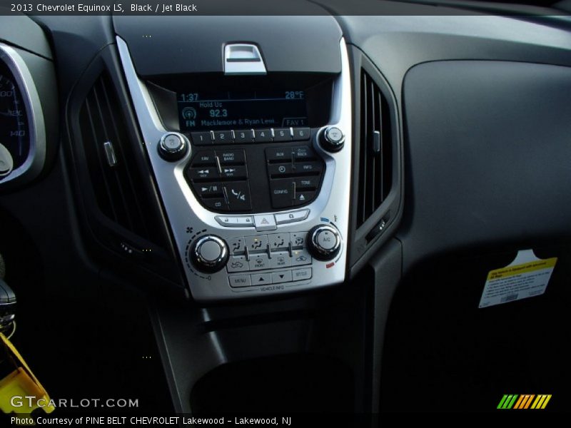 Black / Jet Black 2013 Chevrolet Equinox LS