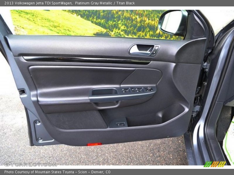 Platinum Gray Metallic / Titan Black 2013 Volkswagen Jetta TDI SportWagen