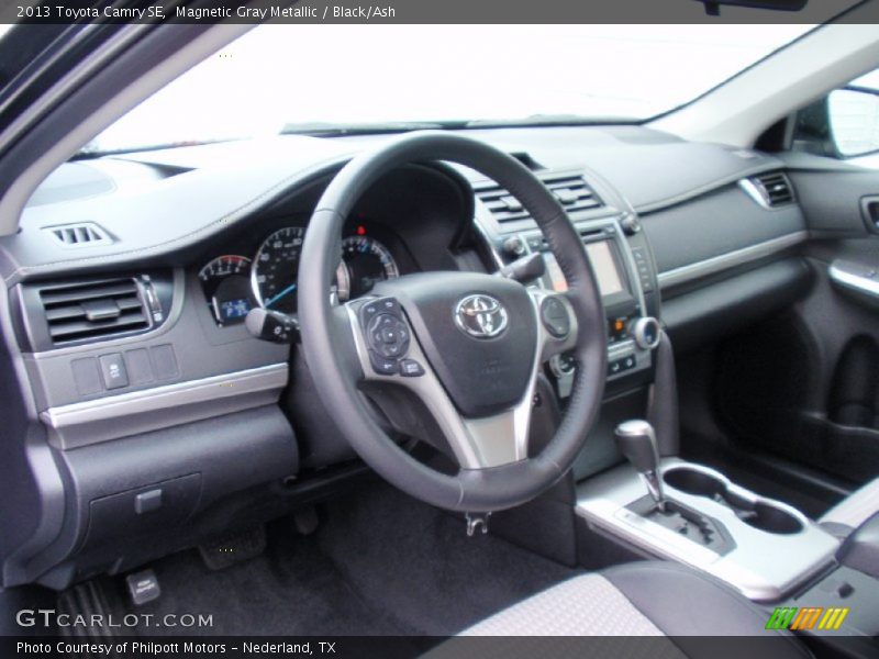 Magnetic Gray Metallic / Black/Ash 2013 Toyota Camry SE