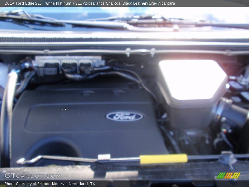 White Platinum / SEL Appearance Charcoal Black Leather/Gray Alcantara 2014 Ford Edge SEL