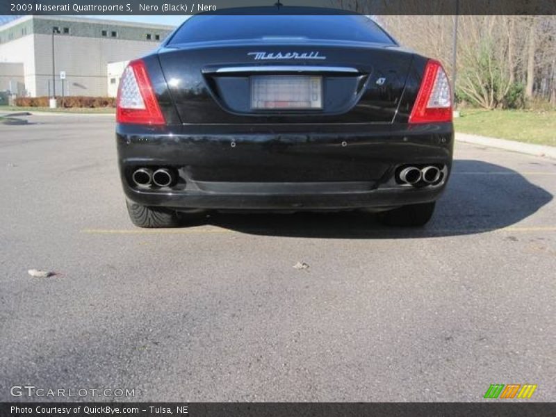 Nero (Black) / Nero 2009 Maserati Quattroporte S