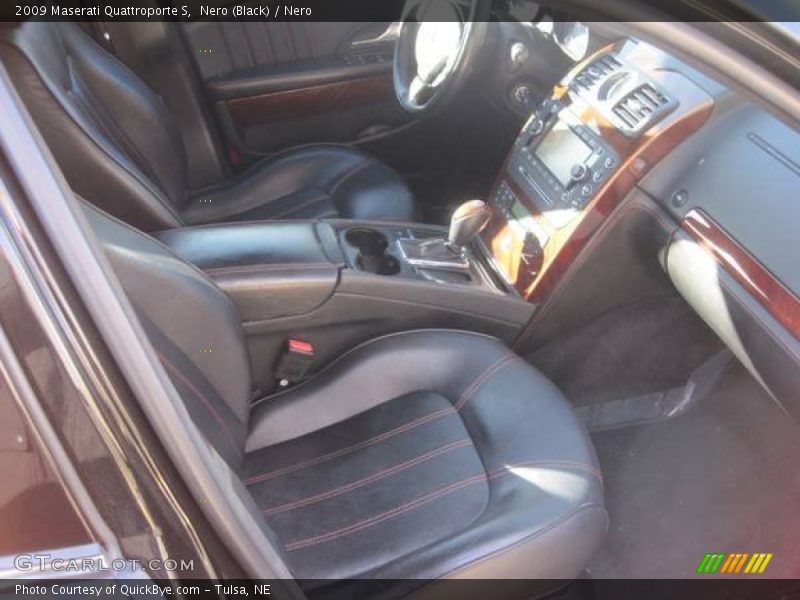 Nero (Black) / Nero 2009 Maserati Quattroporte S