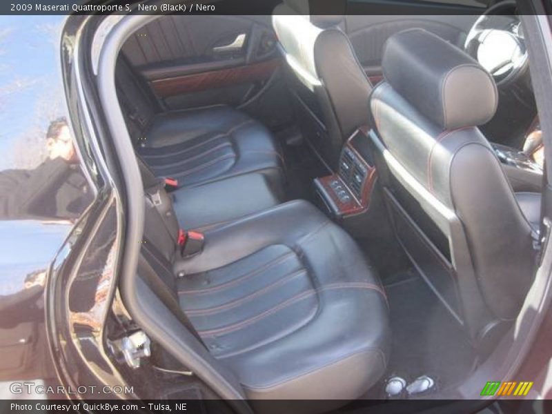 Nero (Black) / Nero 2009 Maserati Quattroporte S