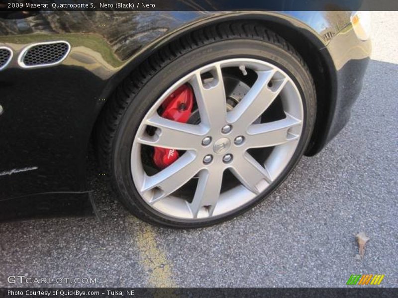 Nero (Black) / Nero 2009 Maserati Quattroporte S