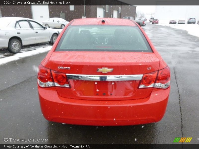 Red Hot / Jet Black 2014 Chevrolet Cruze LT