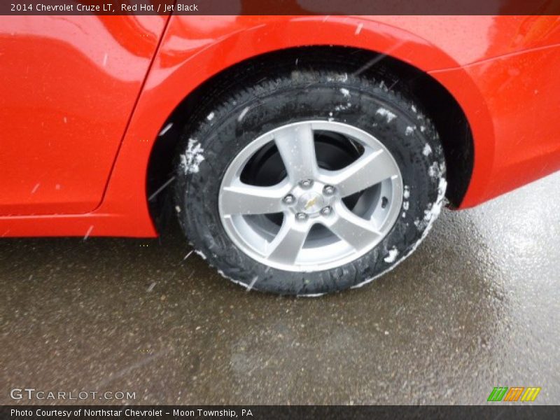 Red Hot / Jet Black 2014 Chevrolet Cruze LT