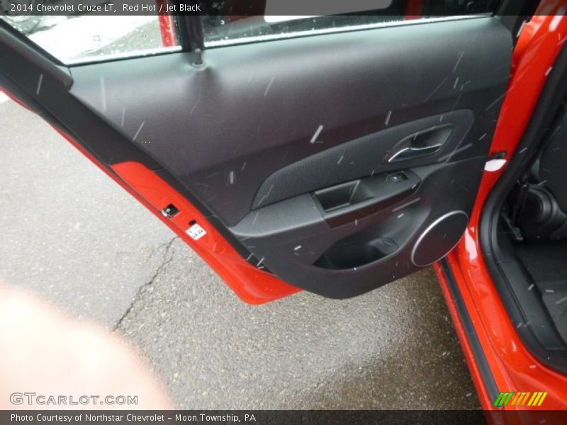 Red Hot / Jet Black 2014 Chevrolet Cruze LT