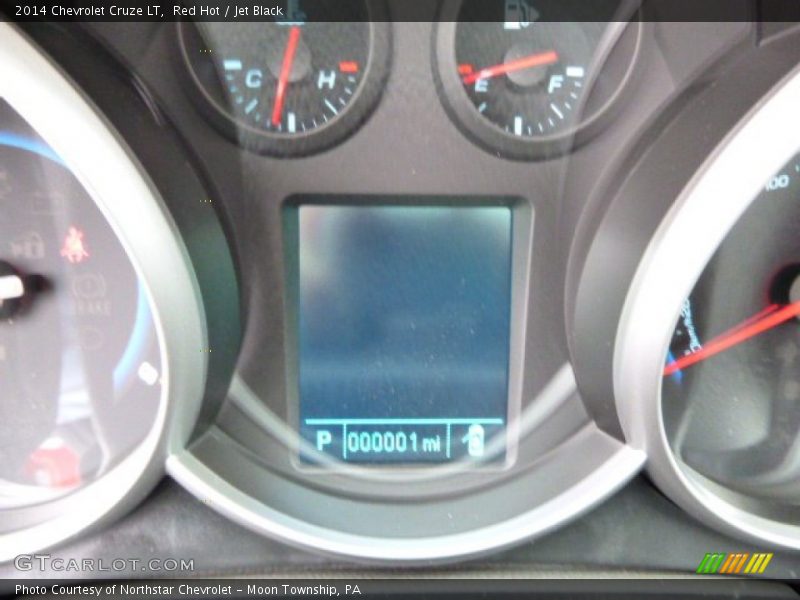 Red Hot / Jet Black 2014 Chevrolet Cruze LT