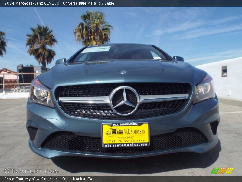 Universe Blue Metallic / Beige 2014 Mercedes-Benz CLA 250