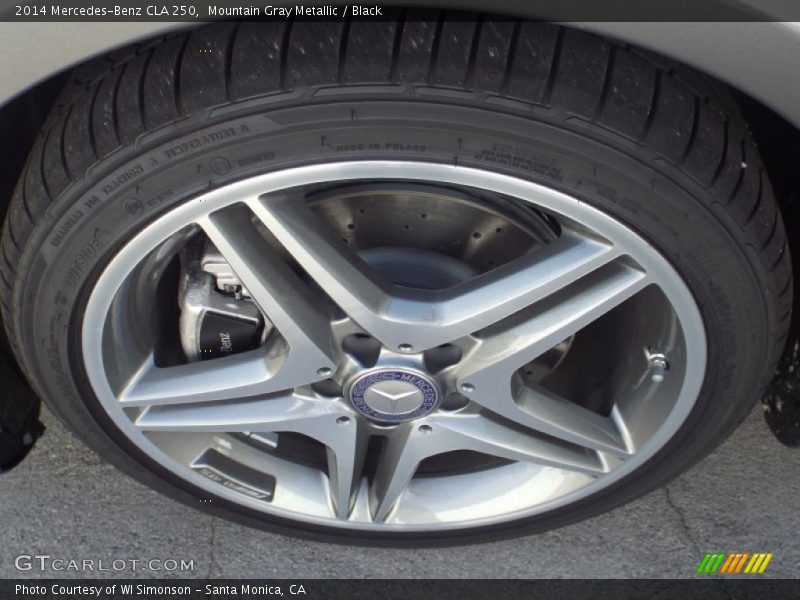 Mountain Gray Metallic / Black 2014 Mercedes-Benz CLA 250