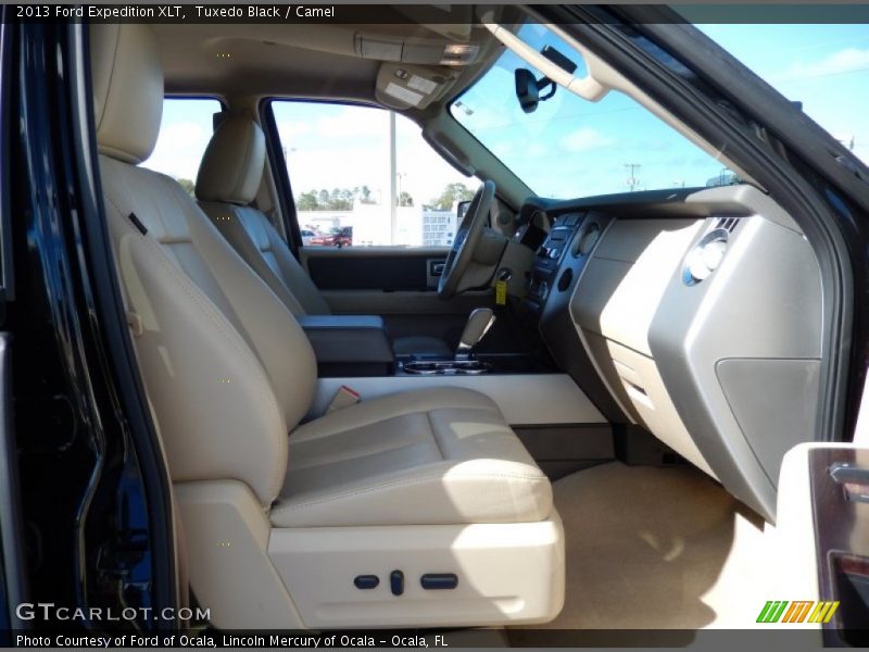 Tuxedo Black / Camel 2013 Ford Expedition XLT