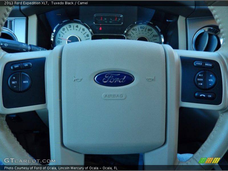 Tuxedo Black / Camel 2013 Ford Expedition XLT