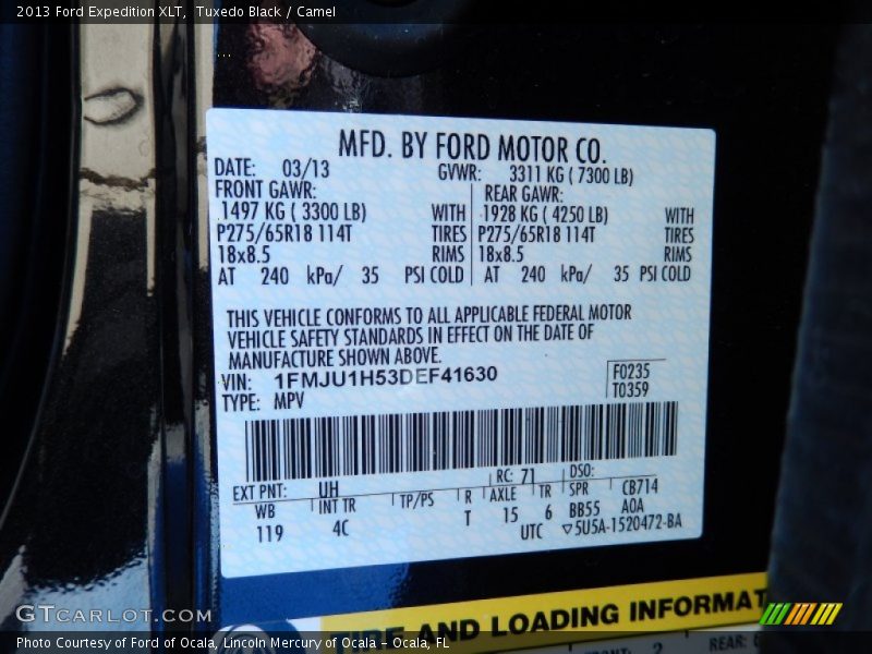 Tuxedo Black / Camel 2013 Ford Expedition XLT