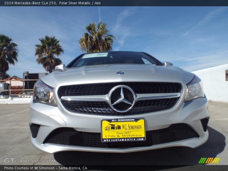 Polar Silver Metallic / Ash 2014 Mercedes-Benz CLA 250