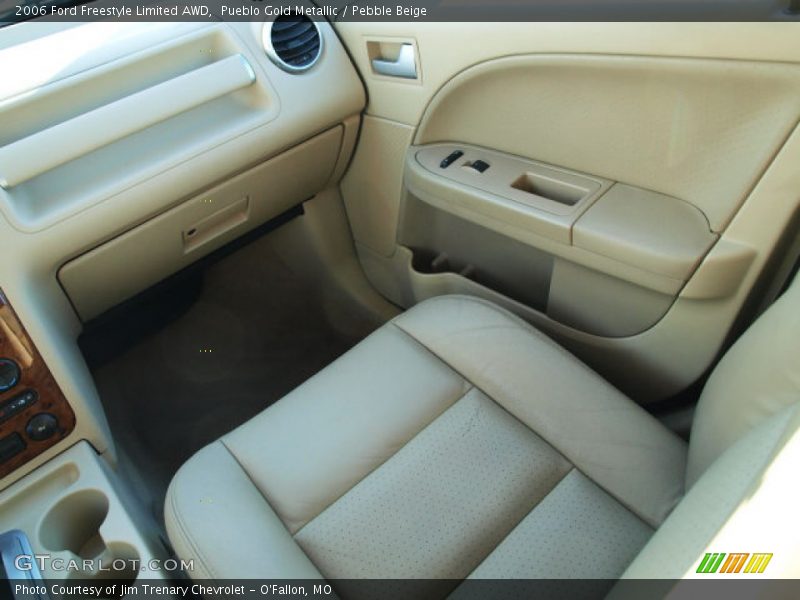 Pueblo Gold Metallic / Pebble Beige 2006 Ford Freestyle Limited AWD