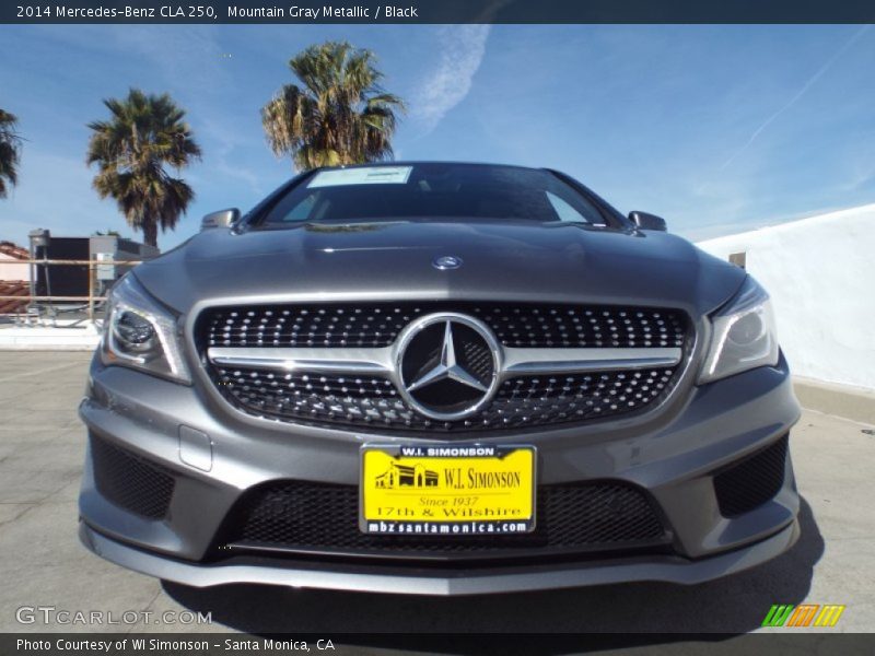 Mountain Gray Metallic / Black 2014 Mercedes-Benz CLA 250