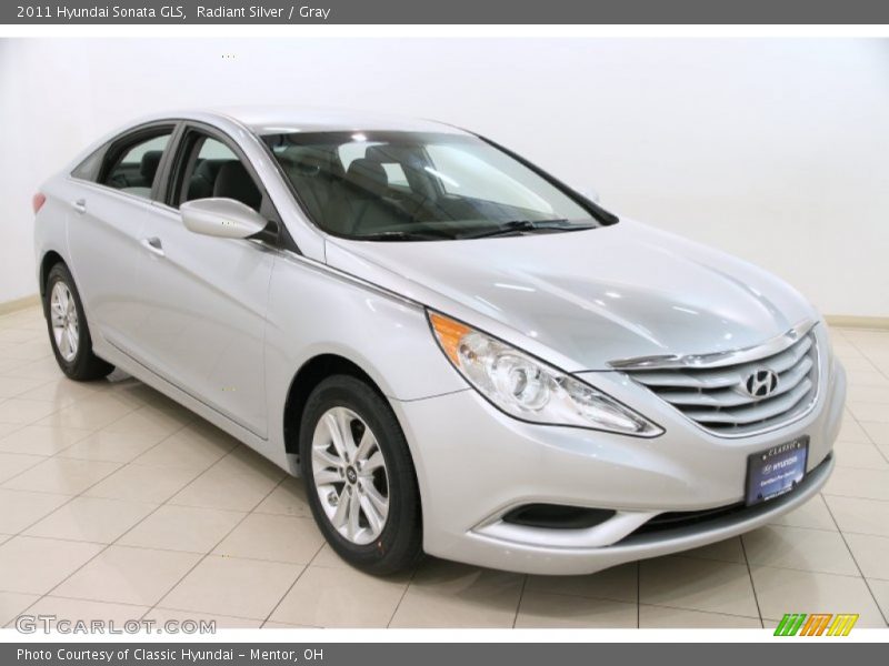 Radiant Silver / Gray 2011 Hyundai Sonata GLS
