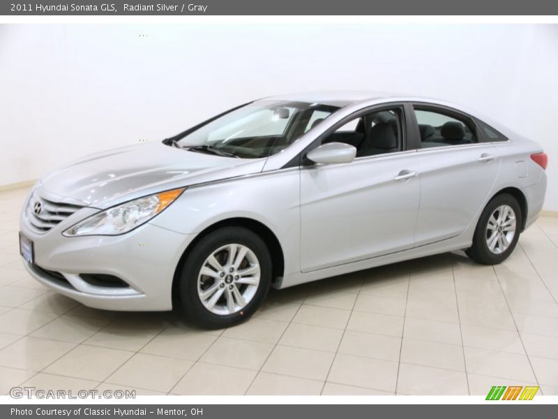 Radiant Silver / Gray 2011 Hyundai Sonata GLS