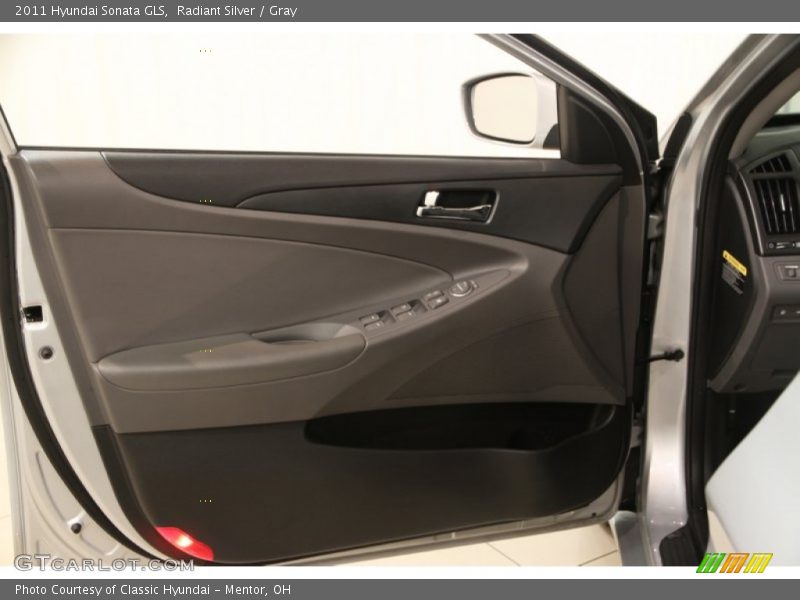 Radiant Silver / Gray 2011 Hyundai Sonata GLS