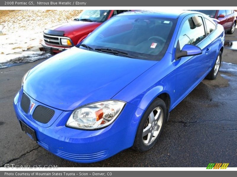 Front 3/4 View of 2008 G5 