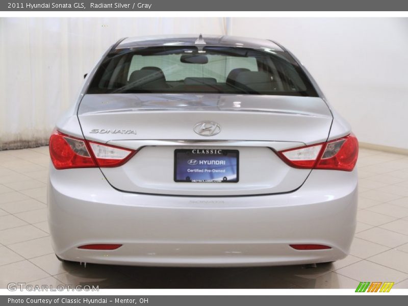 Radiant Silver / Gray 2011 Hyundai Sonata GLS