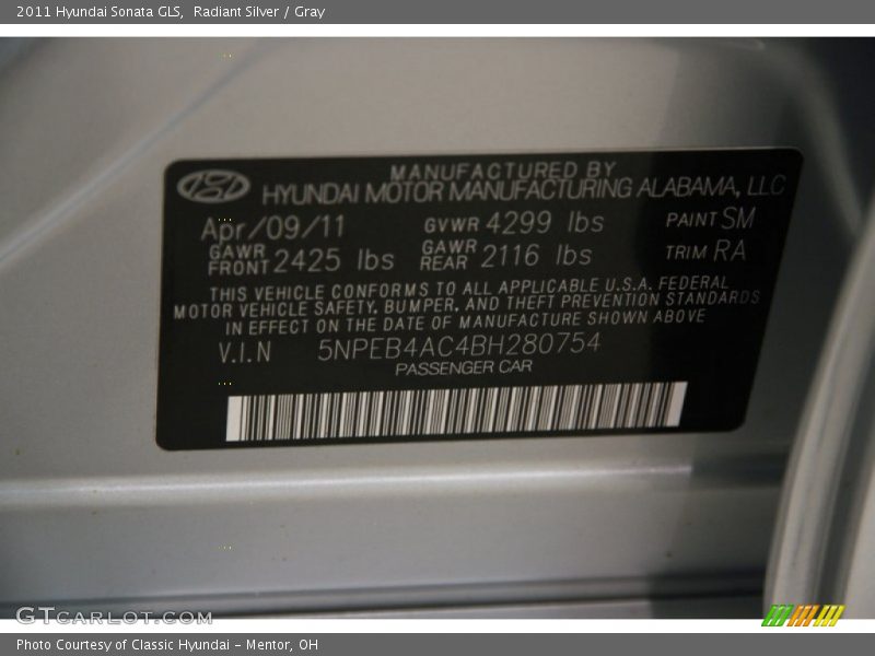 Radiant Silver / Gray 2011 Hyundai Sonata GLS