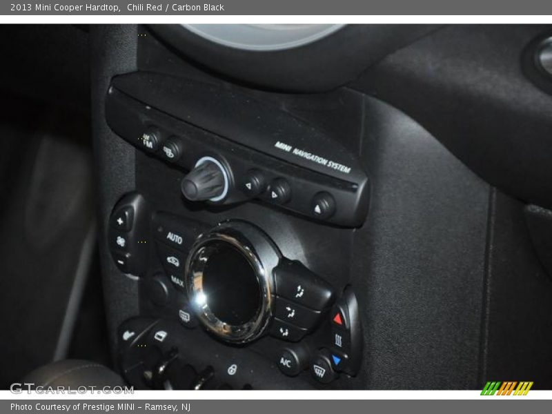 Chili Red / Carbon Black 2013 Mini Cooper Hardtop