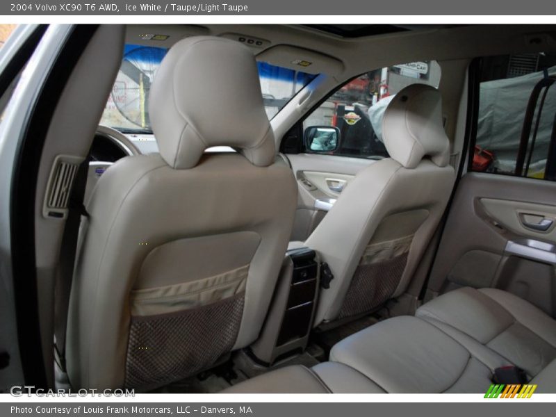 Ice White / Taupe/Light Taupe 2004 Volvo XC90 T6 AWD