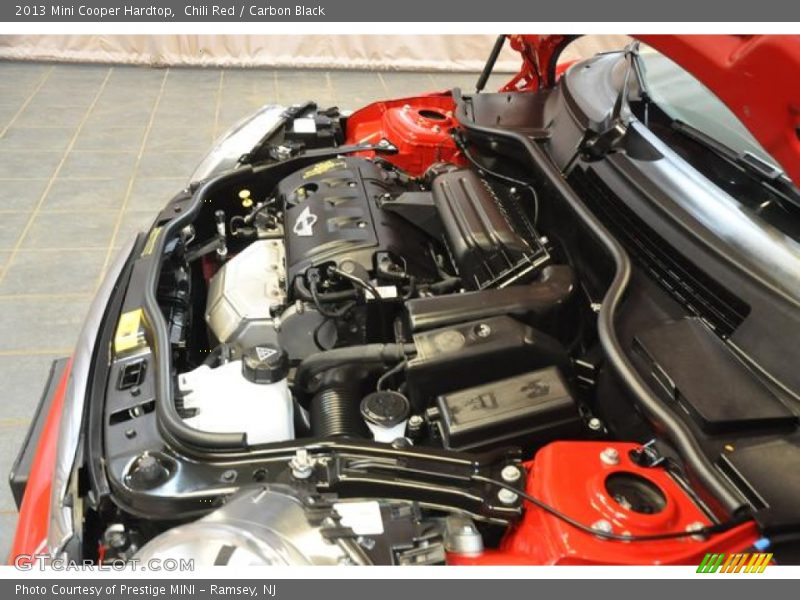 Chili Red / Carbon Black 2013 Mini Cooper Hardtop
