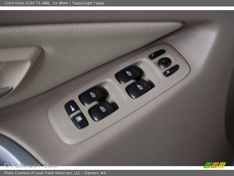Ice White / Taupe/Light Taupe 2004 Volvo XC90 T6 AWD