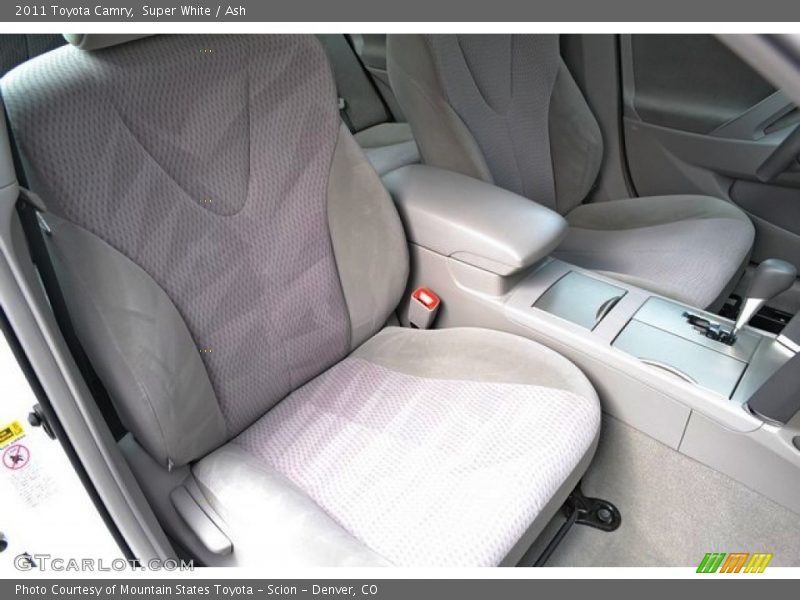 Super White / Ash 2011 Toyota Camry